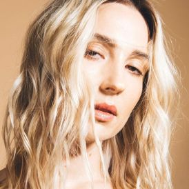 Ali Barter - Hello, I'm Doing My Best... 