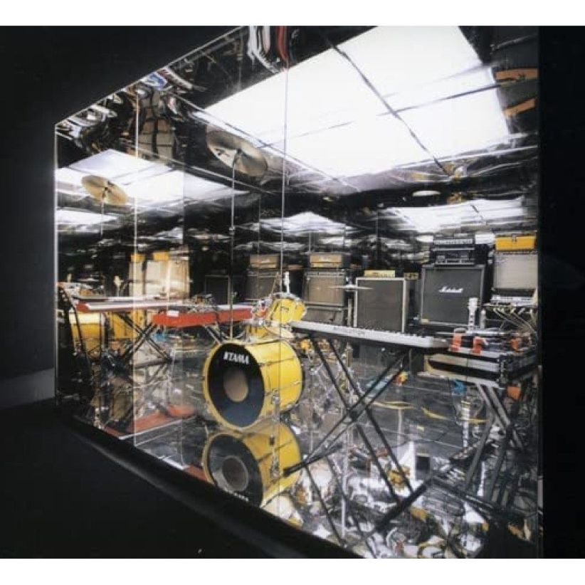 Battles - Mirrored on CD