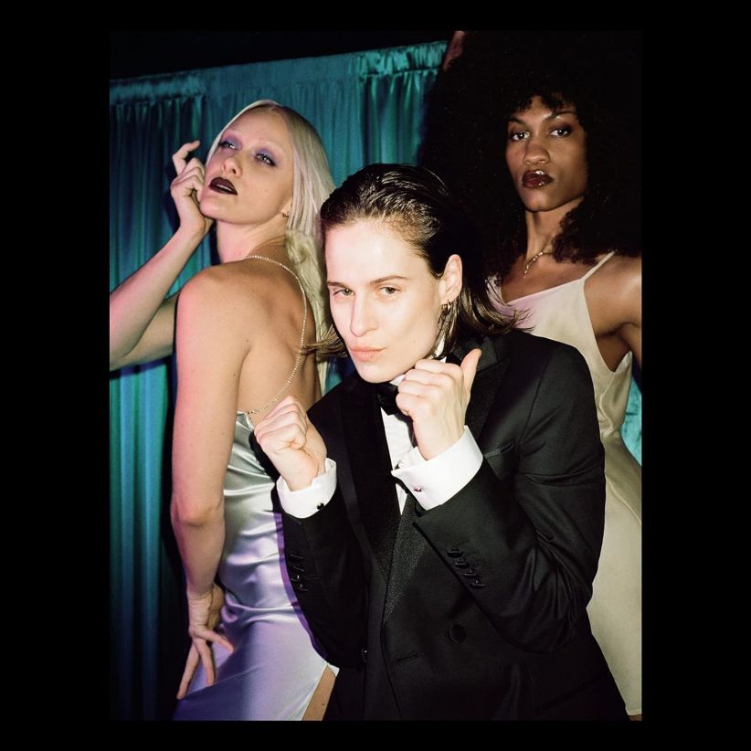 Christine and the Queens - Redcar les adorables toiles on CD