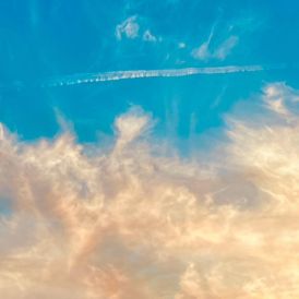 Thirty Seconds To Mars - Its The End Of The World, But It's ... 